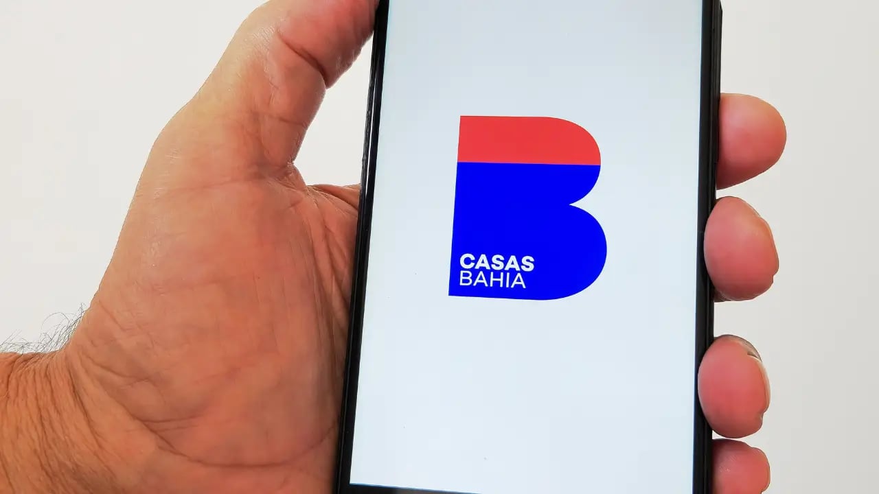 BHIA3 sobe quase 140% no ano: oportunidade ou risco?