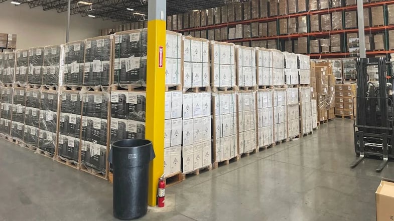 TRXF11 compra cinco galpões logísticos via HIRE11