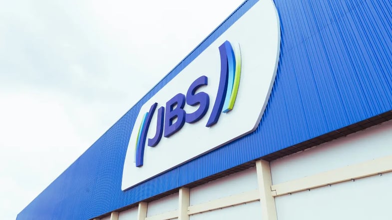 JBS (JBSS3) avança rumo à dupla listagem, na B3 e em NY; entenda a proposta