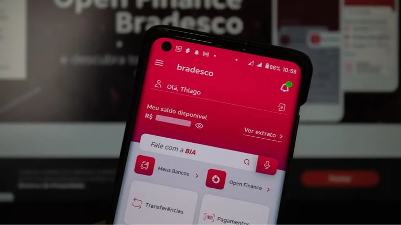Bradesco (BBDC4): lucro sobe 16% no 1T26; vale a pena investir?