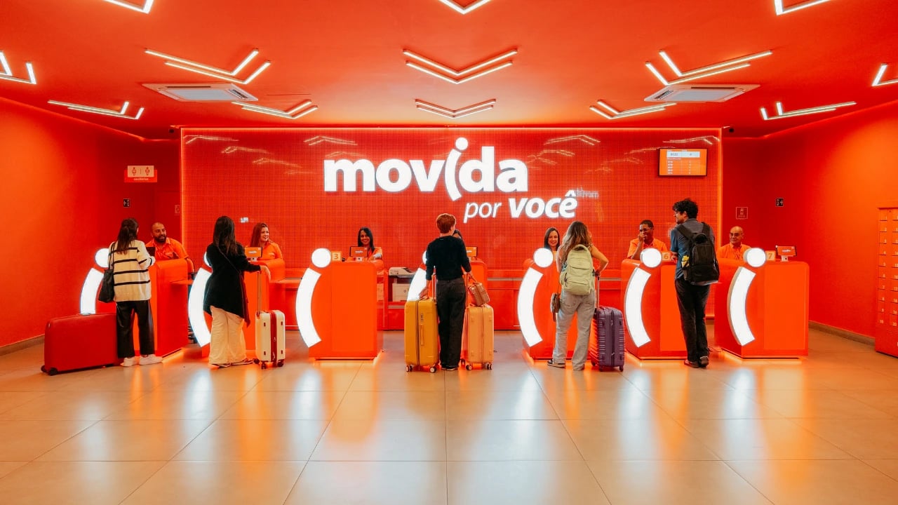 Movida tem lucro recorde, mas ação cai -17%: o que o mercado não está vendo