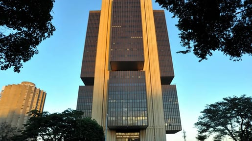 Copom corta Selic para 14,50%... mas algo não fecha