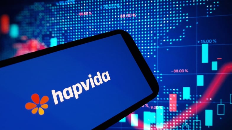 Hapvida (HAPV3) vale a pena depois de cair -22% no ano?