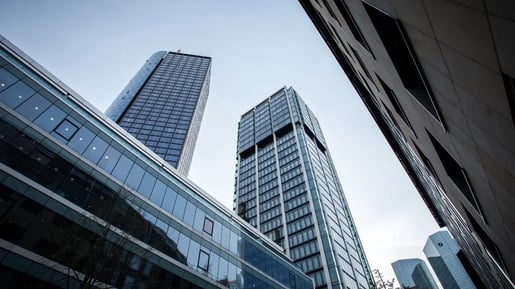 Gestão da carteira de FIIs na fase de usufruto: quanto reinvestir e como revisar