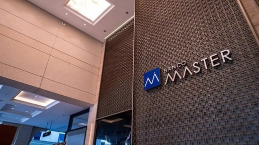 FGC: Reembolsos do Master devem começar ainda em 2025; veja como realocar com segurança