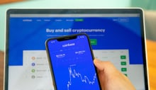 Wallet da Coinbase vai permitir envio e recebimento de dinheiro convencional