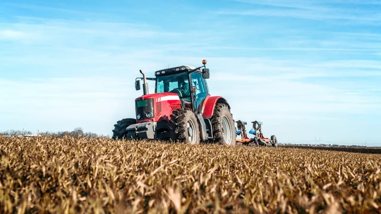 AgroGalaxy (AGXY3) reduz prejuízo para R$ 136 milhões no 2T25