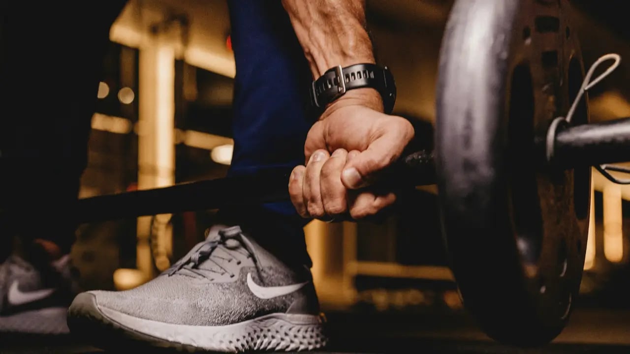 Lucro da Smart Fit (SMFT3) cresce 43% com expansão da rede no 3T25