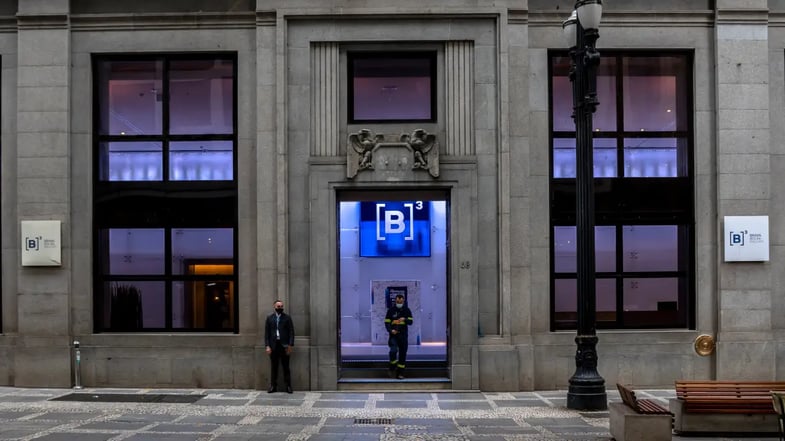 Dividendos da semana: Caixa Seguridade e B3 pagam proventos aos acionistas