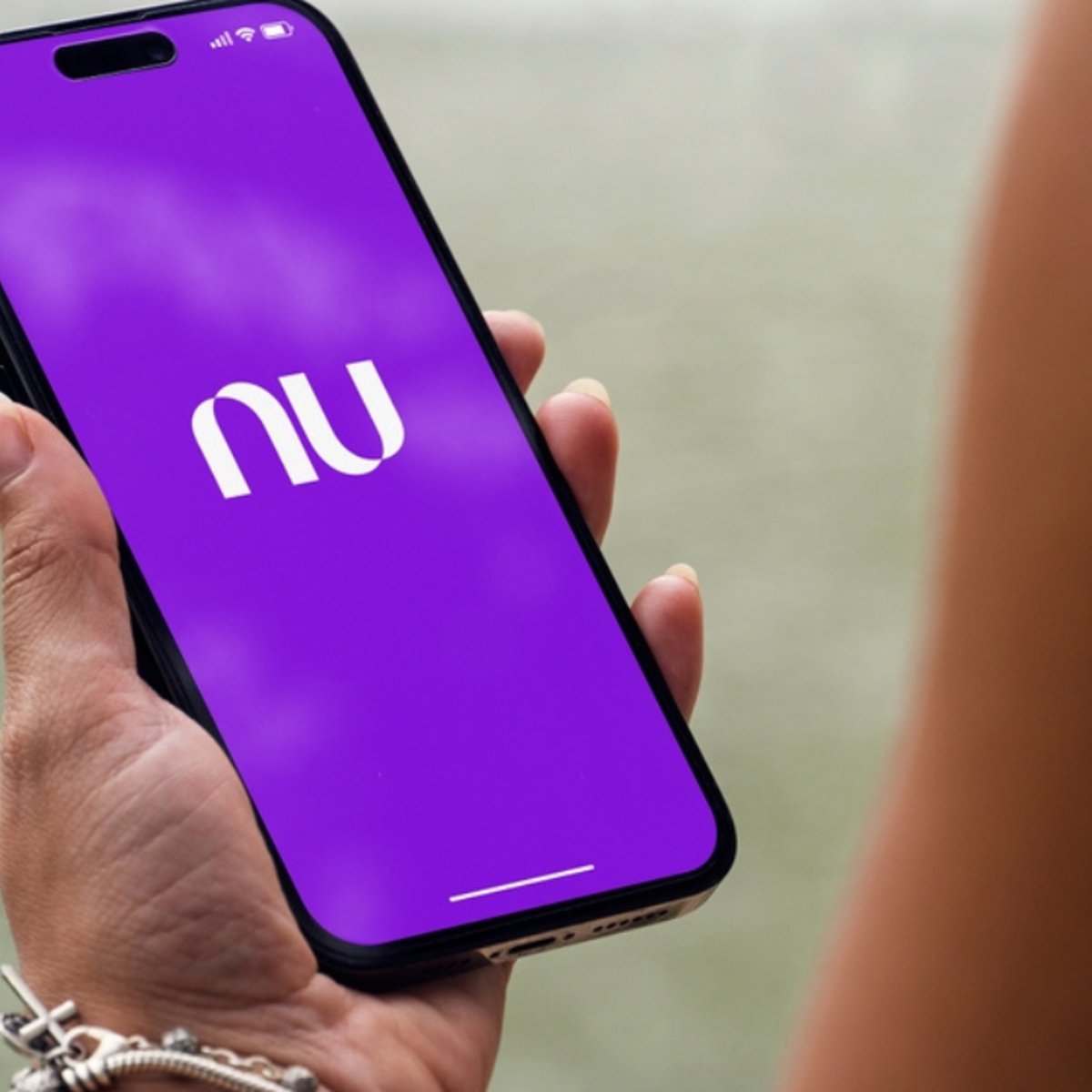 Informações úteis do Nubank para clientes: número de telefone, código,  serviços e mais