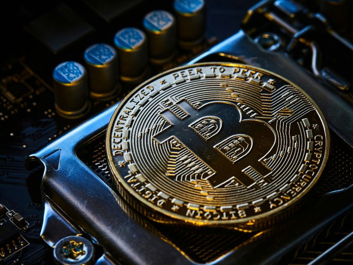 Bitcoin é a maior bolha especulativa da história? Entenda a discussão