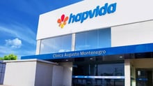 Hapvida (HAPV3) tem lucro e prejuízo menores no 1T24