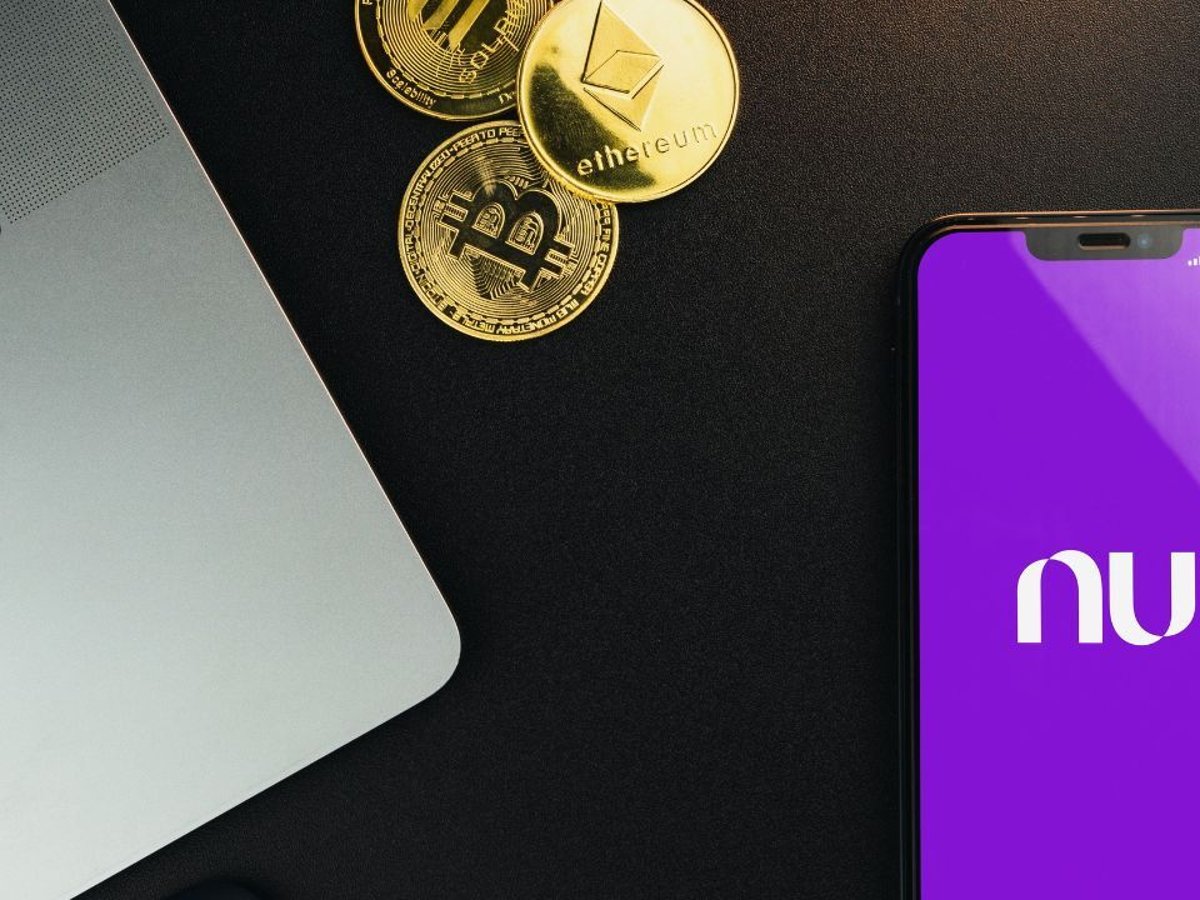 Nubank anuncia saques de Bitcoin e criptomoedas em 2024
