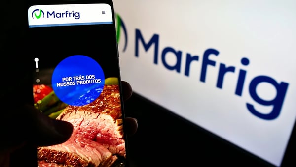 Lucro da Marfrig (MRFG3) sobe +21.715% no 4T24. É hora de investir no frigorífico?