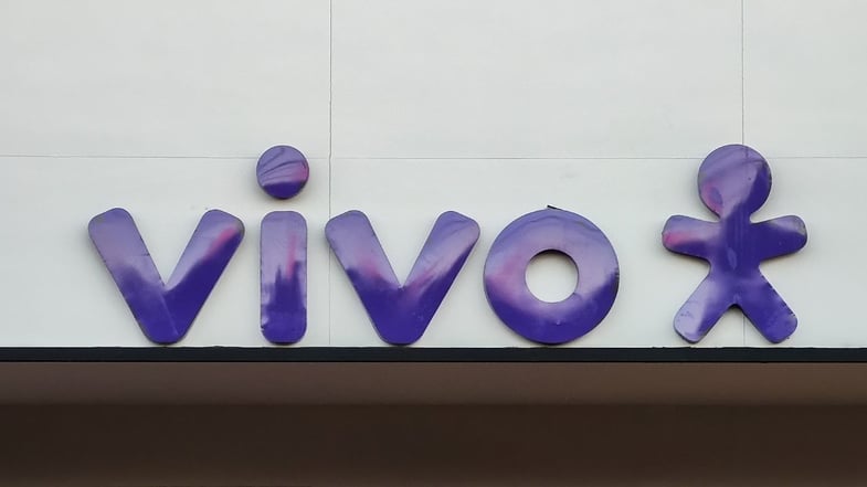 Telefônica Brasil (VIVT3) tem lucro acima do esperado do 4T23