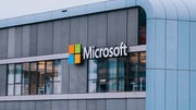 Ações da Microsoft caem após resultado sólido no trimestre fiscal
