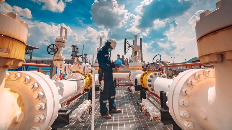 PetroReconcavo (RECV3) registra lucro de R$ 61 milhões no 4T25