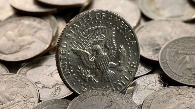 Boletim macro semanal: corte de juros, real forte e o mundo além dos EUA