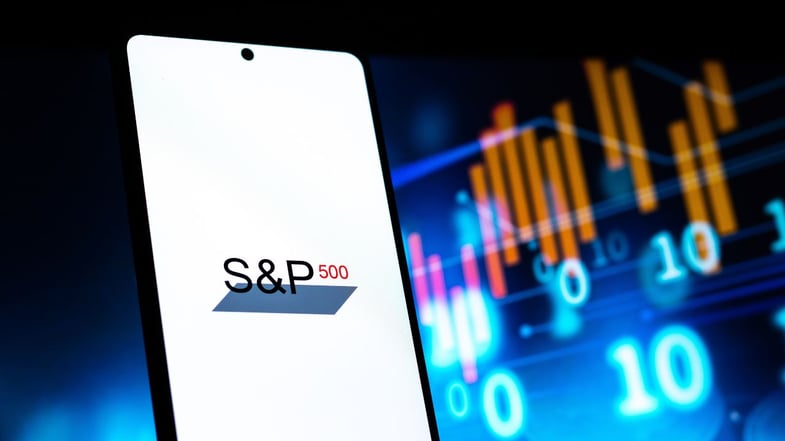 Como investir em minicontratos futuros S&P 500?