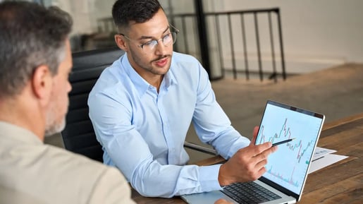 Investir em mais de uma corretora é mais seguro? Entenda os riscos