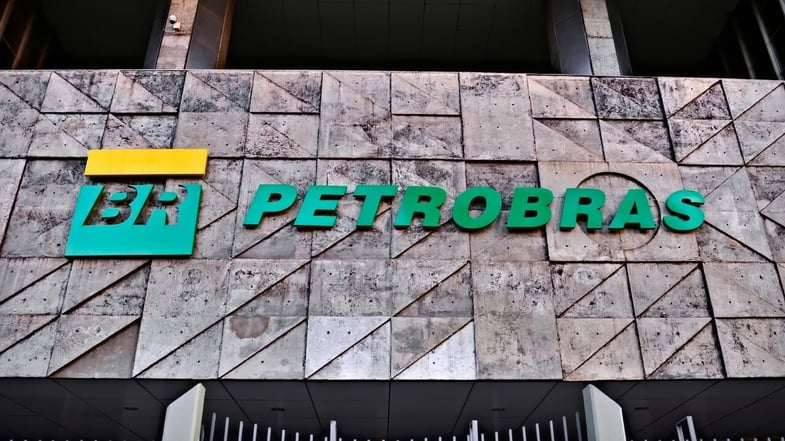 Plano Estratégico da Petrobras prevê mais investimentos e menos dividendos