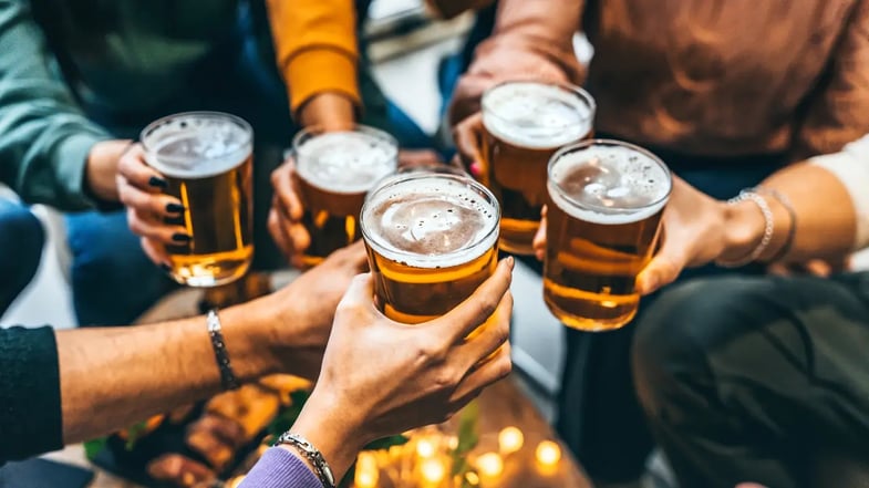 Ambev (ABEV3) registra lucro líquido de R$ 3,8 bilhões no 1T25