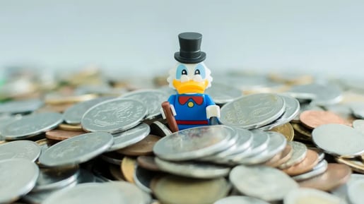 Investidores do Tesouro Direto perdem 28% em 12 meses. Devo vender meu título antes do prazo?
