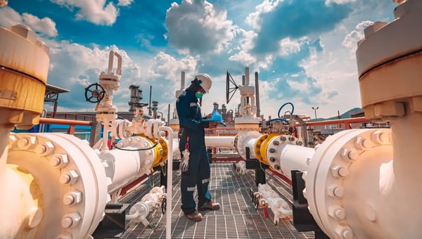Brava Energia (BRAV3) atinge produção recorde de 88,5 mil barris por dia