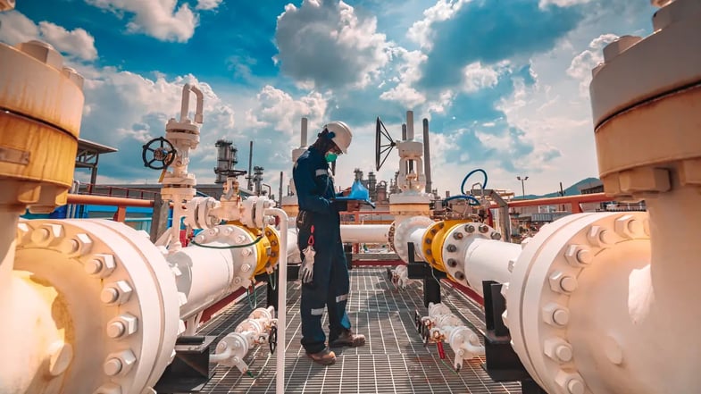 Brava Energia (BRAV3) atinge produção recorde de 88,5 mil barris por dia