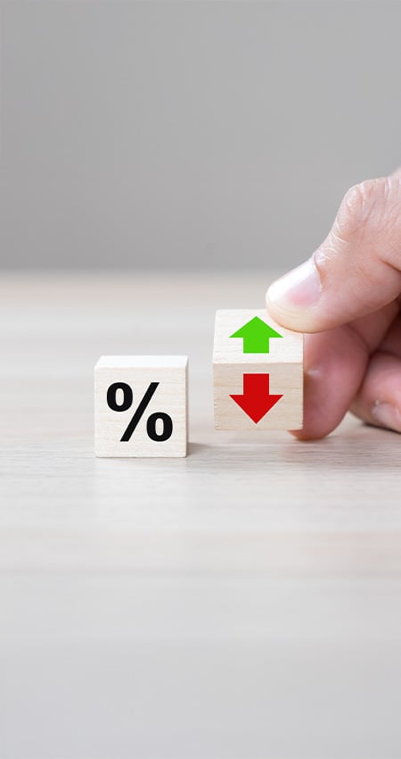 Como investir com a Selic a 15% e aproveitar os juros altos
