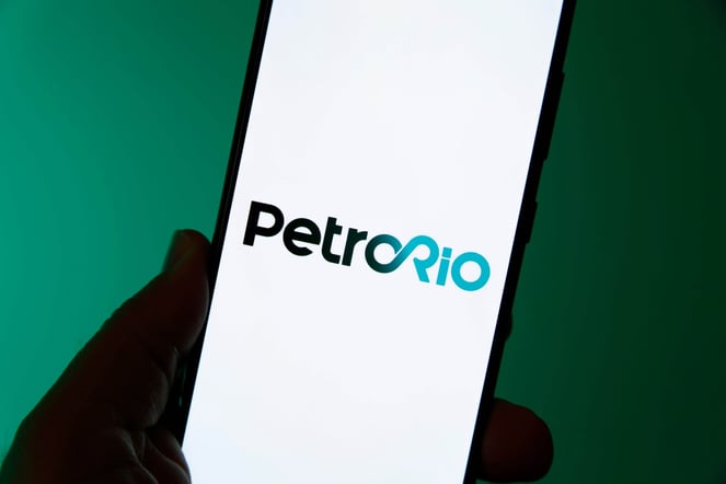 Petróleo em alta fortalece as ações de Prio