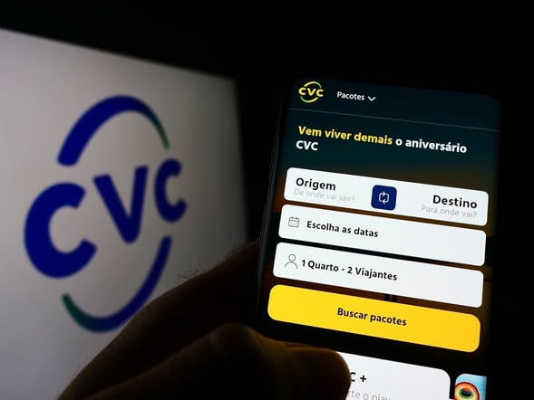 Ações da CVC seguem no vermelho, com prejuízo de R$ 167 milhões no 2T23