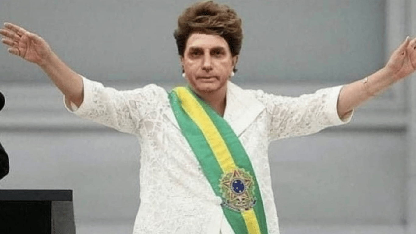 Meme de Bolsonaro: montagem do rosto de Bolsonaro no corpo da ex-presidente Dilma. 